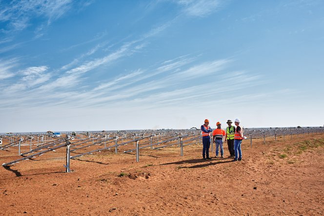 Güney Afrika'nın en büyük solar parklarından biri, 2020 Güney Afrika'nın en büyük solar parklarından biri, 2020